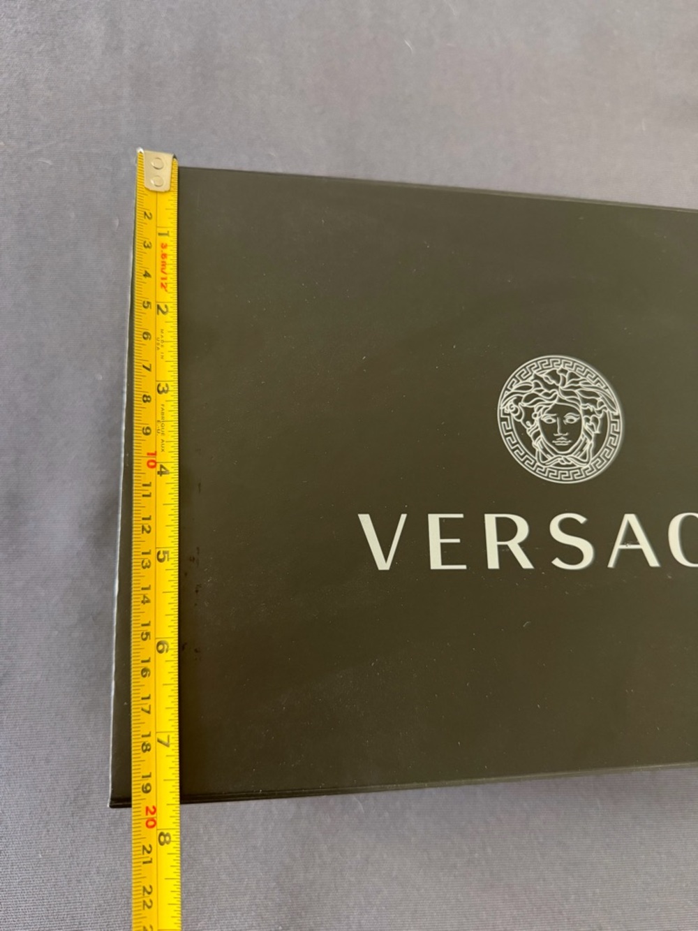 Versace Black Box - Picture 7 of 9